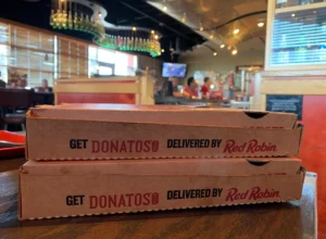 Red Robin Pizzas